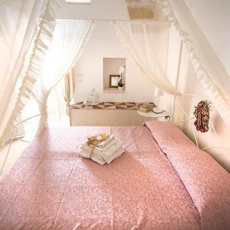 Il Borgo Bed and Breakfast Poggiardo Eksteriør billede